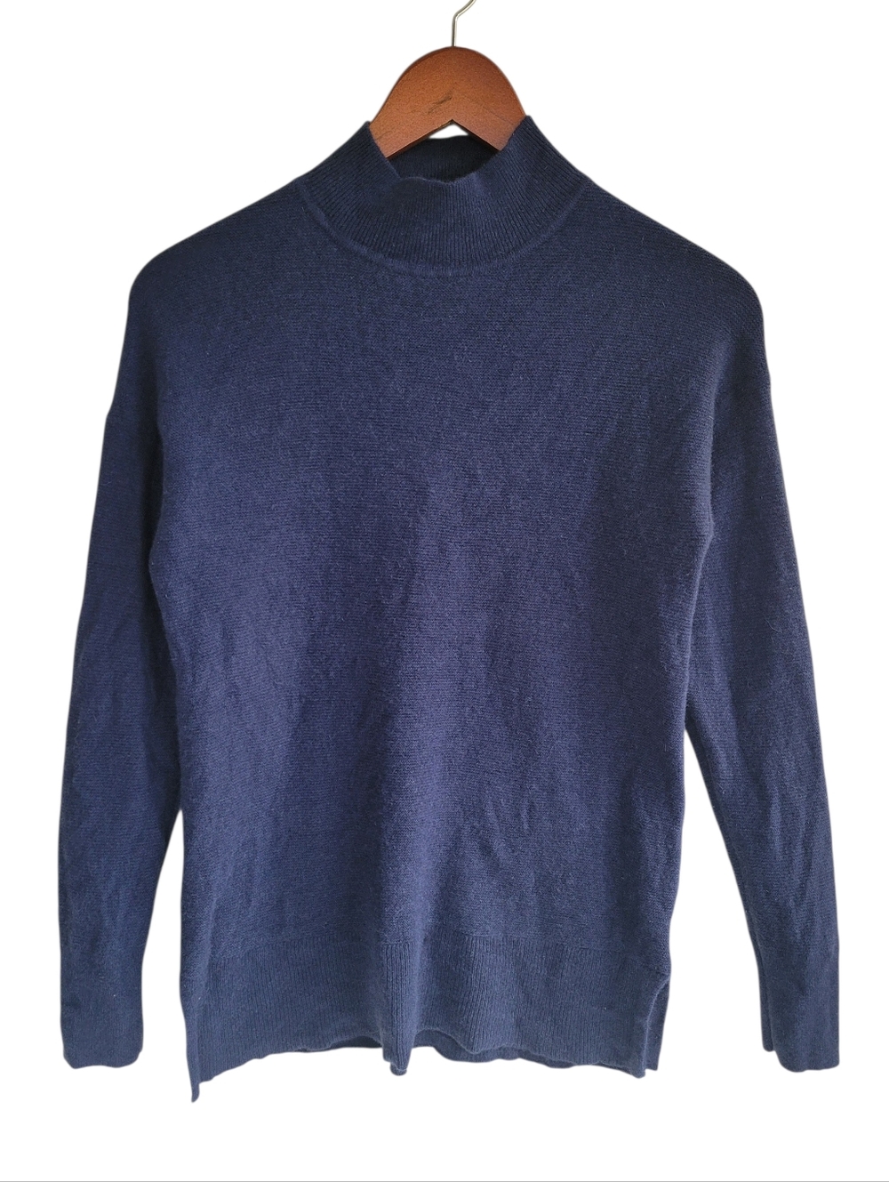 L.L. Bean 100% Recycled Cashmere Mock Neck Navy Turtleneck Sweater Womens Small